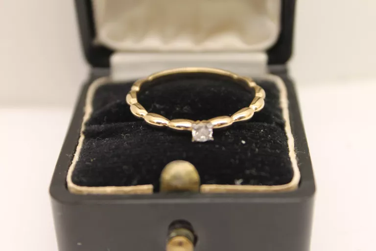 klasyczny-zloty-pierscionek-195g-p585-r20-rodzaj-2205-16