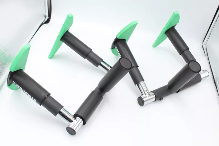 skladany-drazek-do-podciagania-gymbodiez-flex-up-na-futryne-drzwi-przeznaczenie-do-podciagania