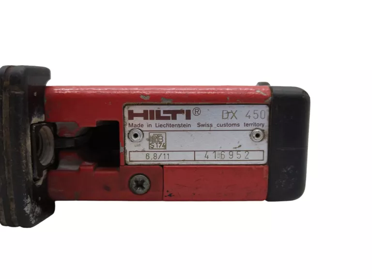 OSADZAK HILTI DX 450 382 J + NABOJE