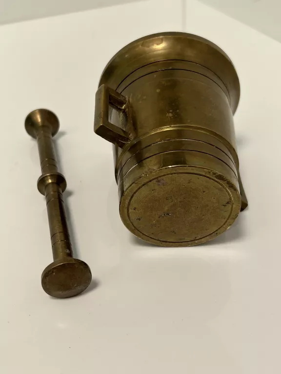 mozdzierz-mosiezny-product-id