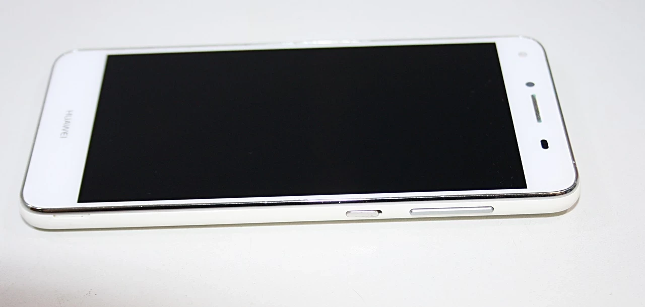 huawei-y6-ii-216-gb-przekatna-ekranu-550