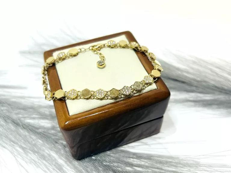 piekna-zlota-bransoletka-z-cyrkoniami-19cm-pr585-material-15835-2