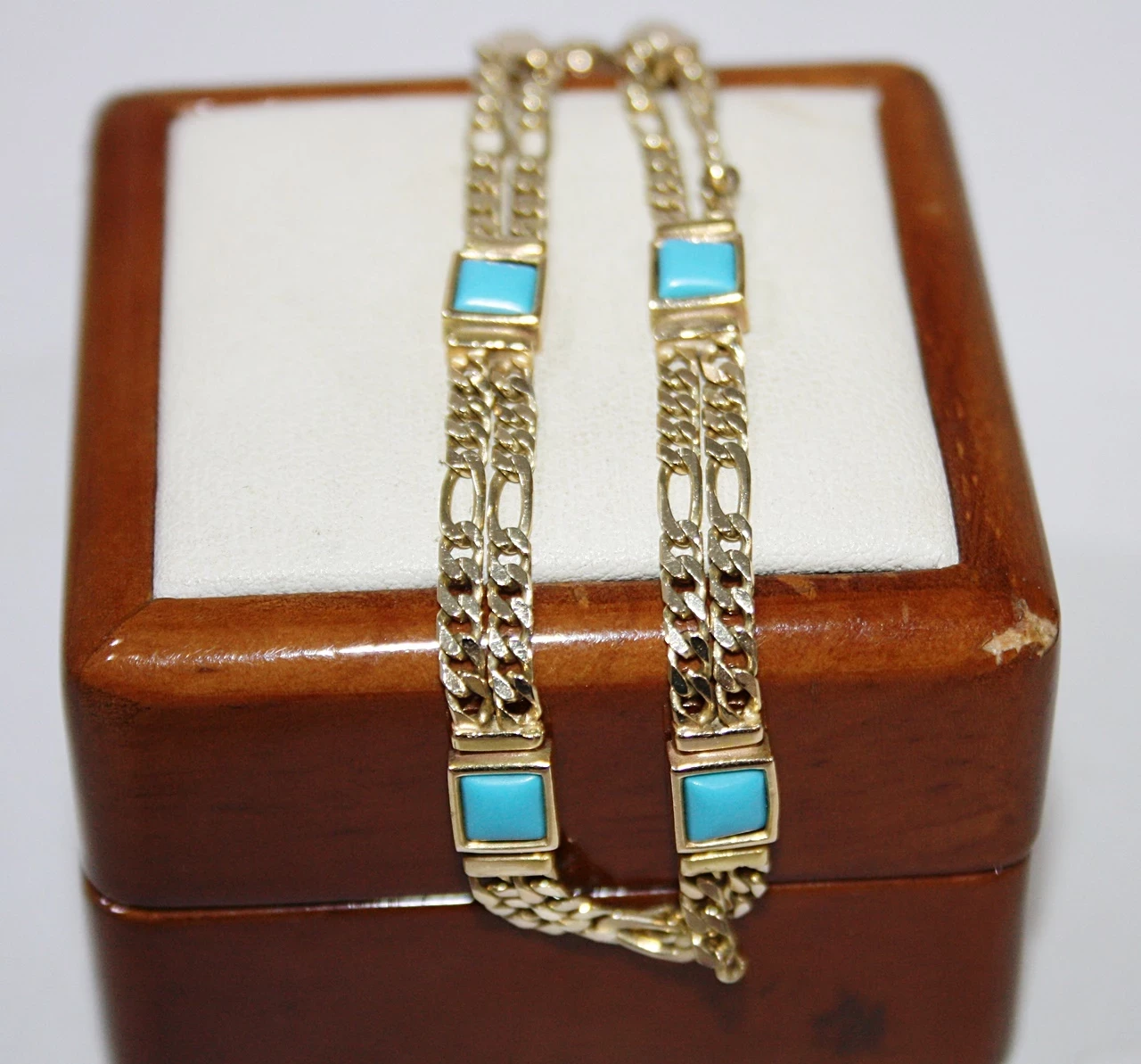 boska-zlota-bransoletka-z-niebieskimi-oczkami-1002g-r20-cm-dlugosc-calkowita-20