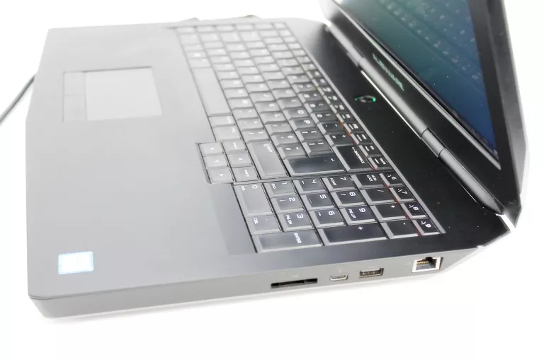 LAPTOP DELL ALIENWARE R3 17 I7/GTX 980M/256GB SSD/16 GB RAM BEZ BAT.
