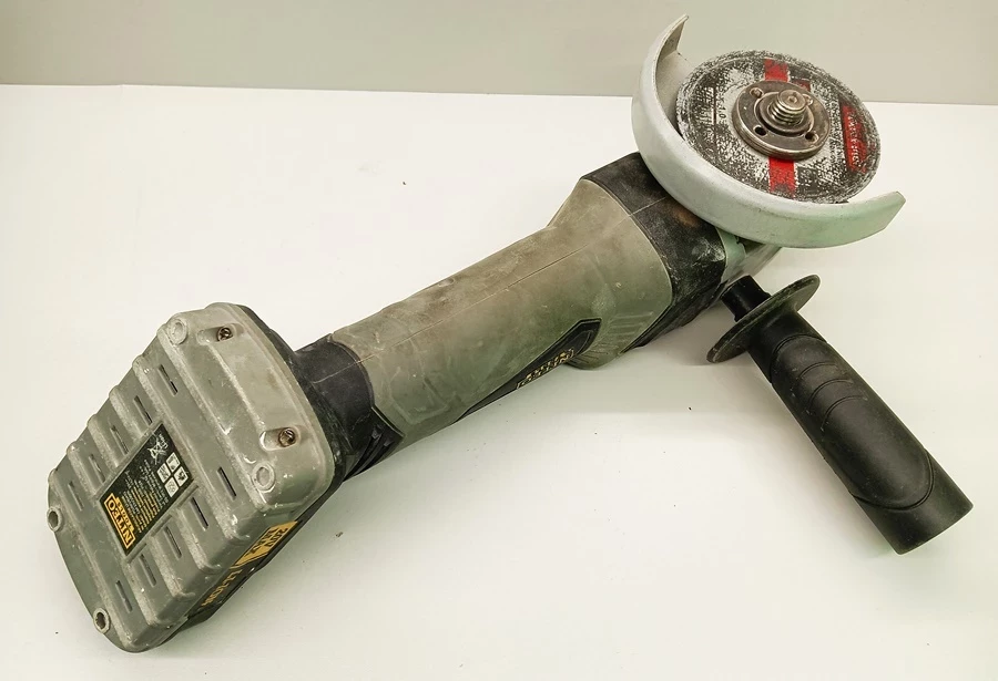 szlifierka-akumulatorowa-niteo-tools-20v-max-ntx-ag0492-18-marka-niteo-tools