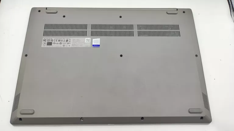 LAPTOP LENOVO IDEAPAD 3 17ADA05 12G/256GB