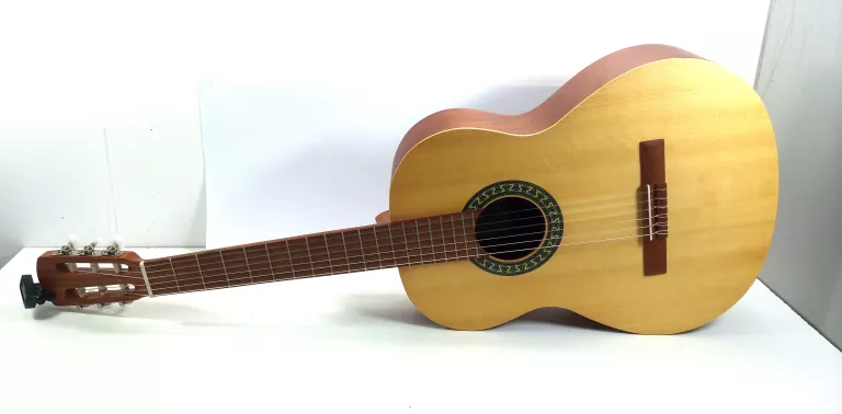 GITARA KLASYCZNA ALHAMBRA LAQUANT Z FUTERAŁEM EP PC-2