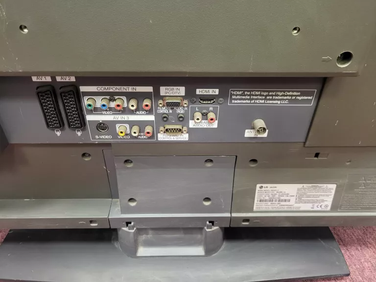 TELEWIZOR LG 32LE2R 150W Z PILOTEM 32" BRAK PILOTA