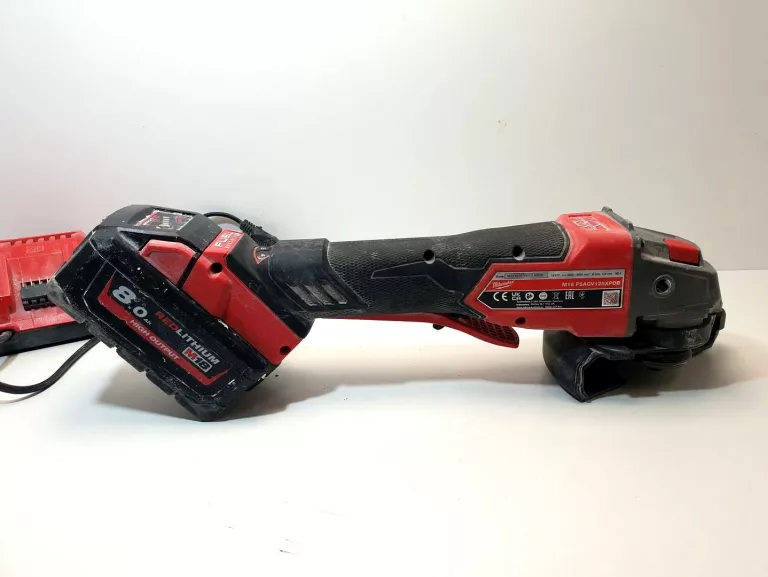 SZLIFIERKA KĄTOWA MILWAUKEE M18 FSAG125 8.0 AH