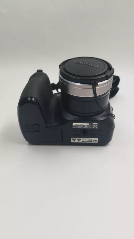 APARAT FINEPIX S5800