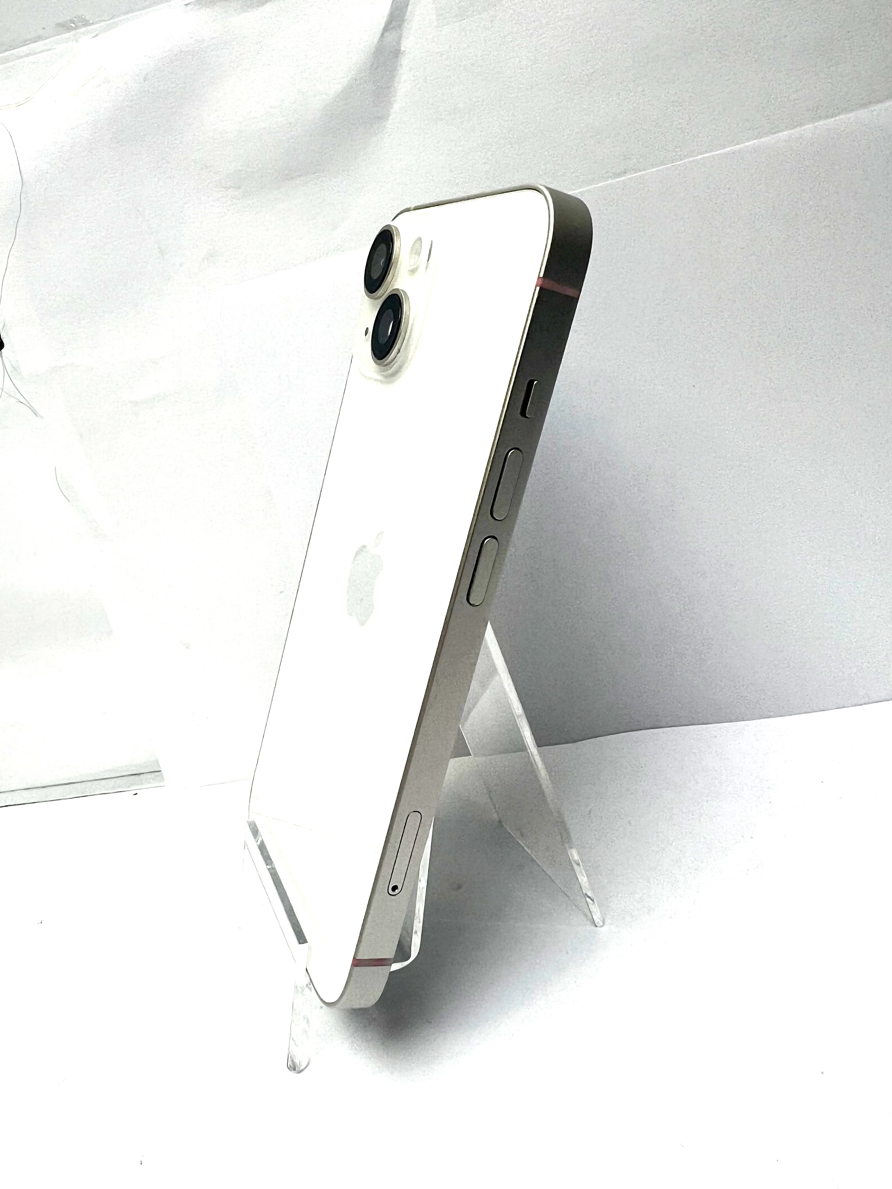 telefon-iphone-14-komplet-typ-smartfon