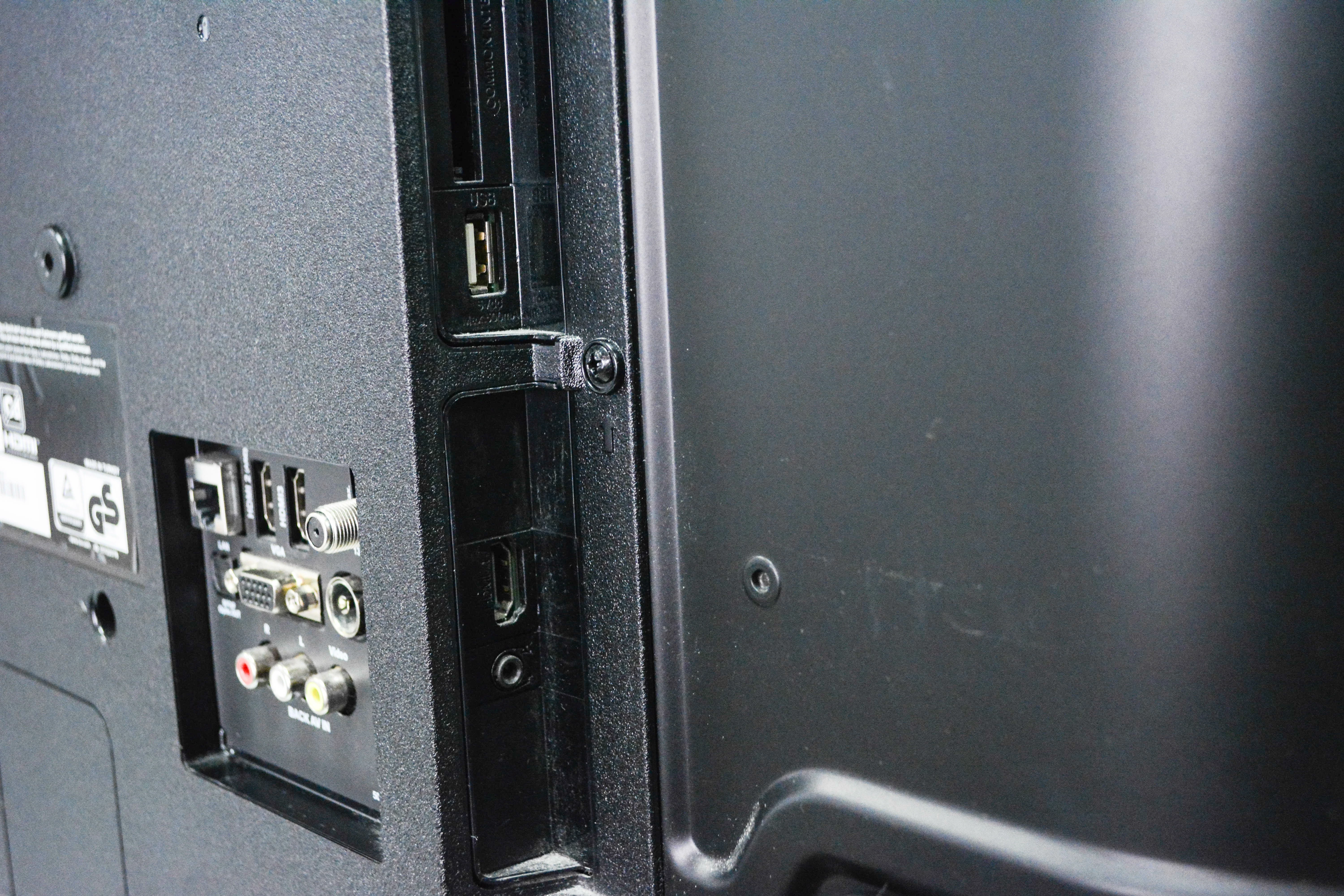 telewizor-medion-32-cale-life-p13290-md-31290-smart-tv-pilot-stan-uzywany