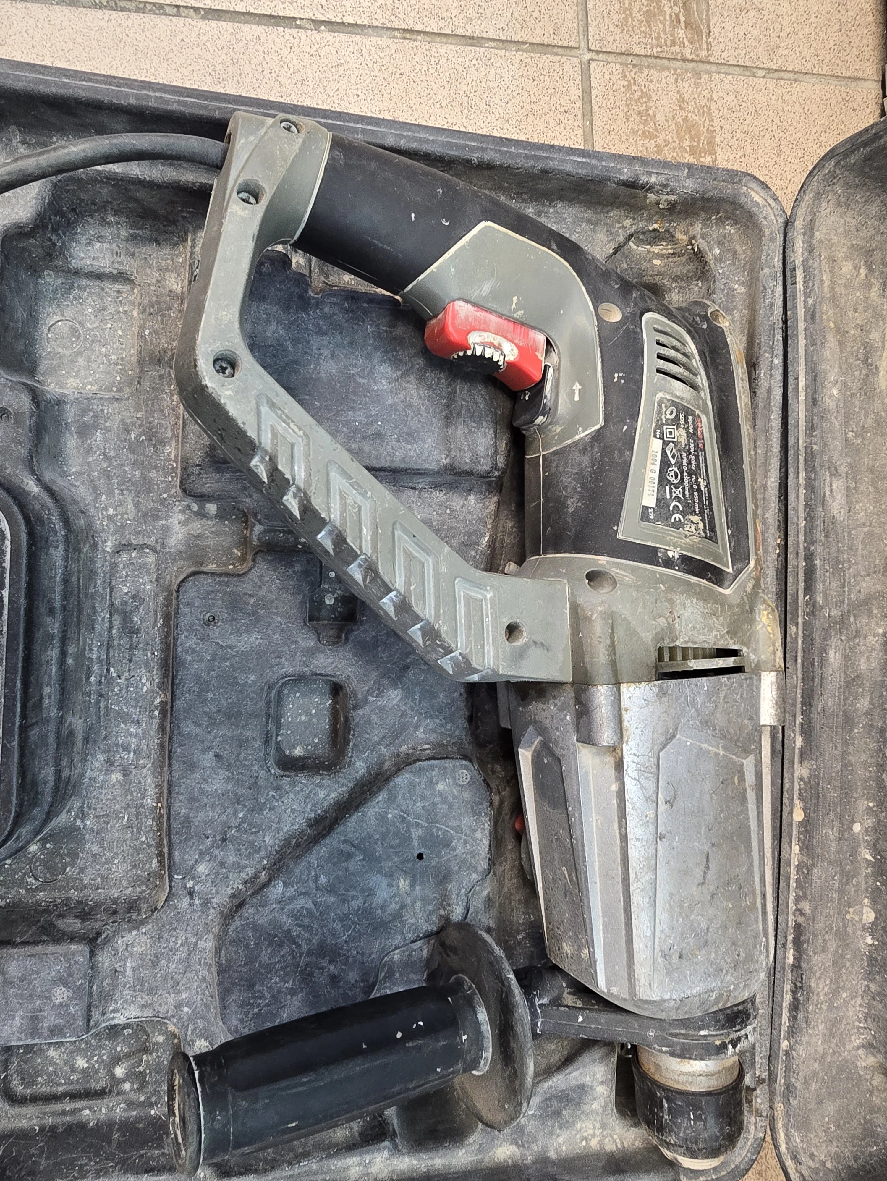 mlotowiertarka-graphite-58g519-maksymalna-moc-90000