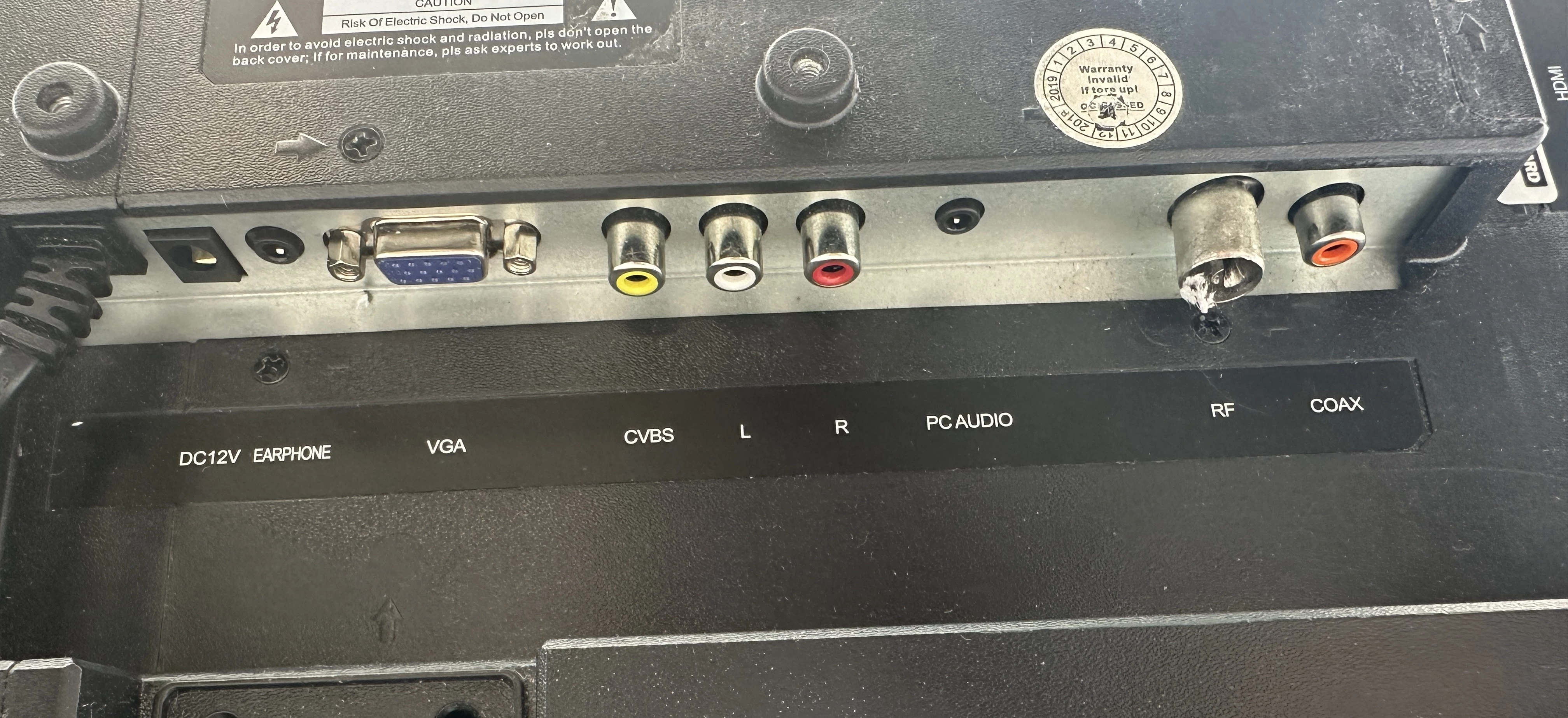 telewizor-manta-19lhn99l-19-hd-pilot-bez-nogi-uszkodzone-wejscie-typ-telewizora-led