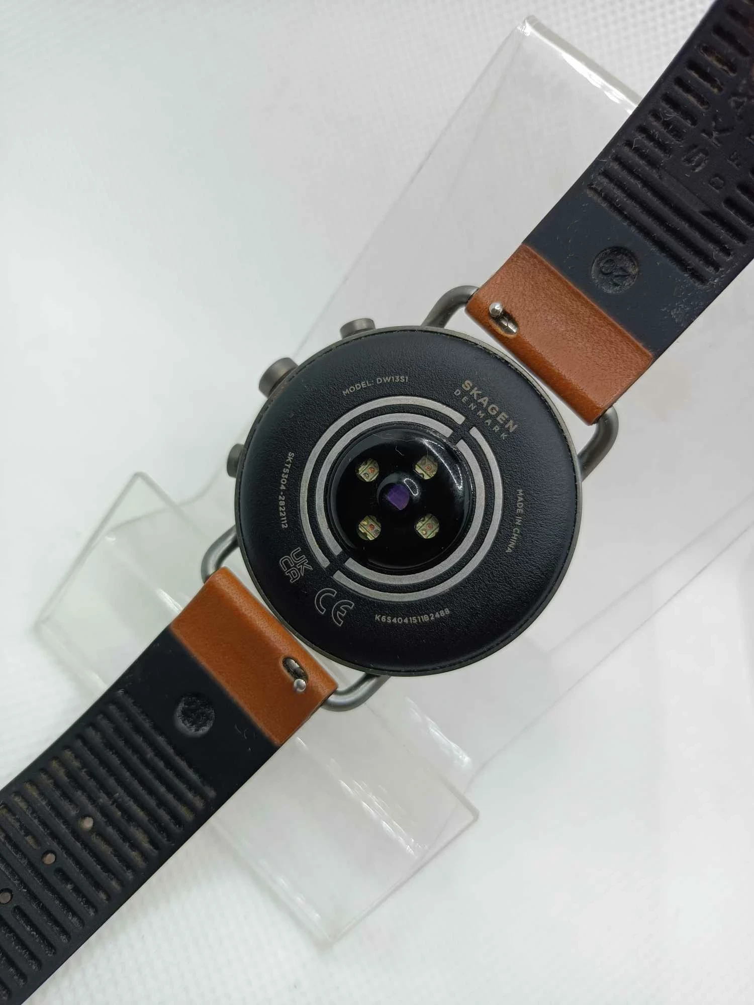 smartwatch-skagen-falster-gen-6-polecamy-kolor-brazowy