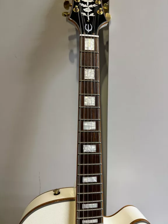 EPIPHONE EMPEROR SWINGSTER ROYALE PEARL WHITE