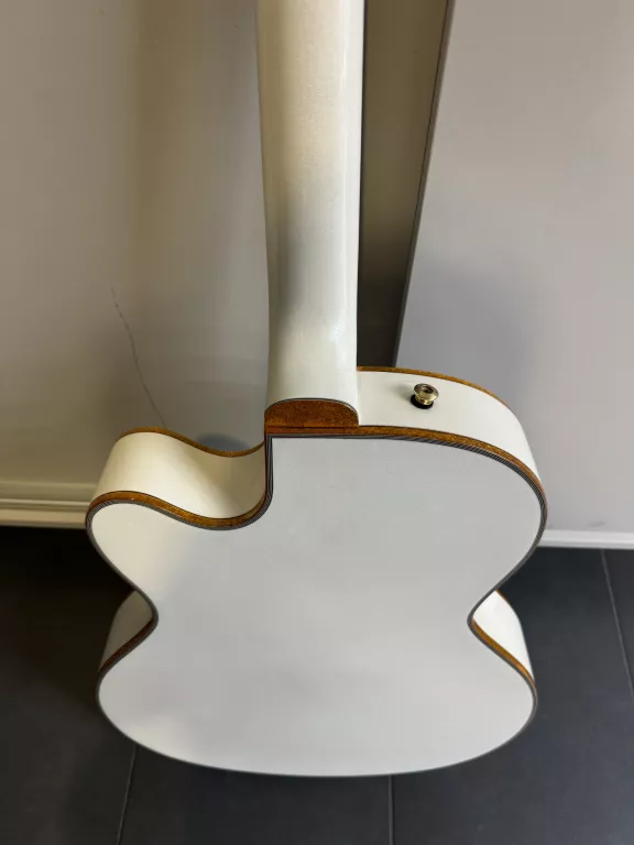 EPIPHONE EMPEROR SWINGSTER ROYALE PEARL WHITE