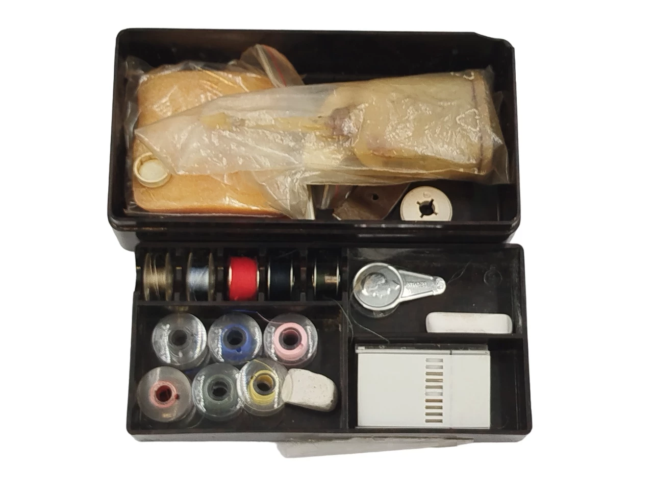 maszyna-do-szycia-lucznik-877-marka-lucznik