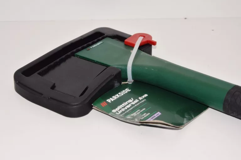 uniwersalna-siekiera-rozlupywarka-parkside-z-ergonomicznym-uchwytem-ean-gtin-4058143003453