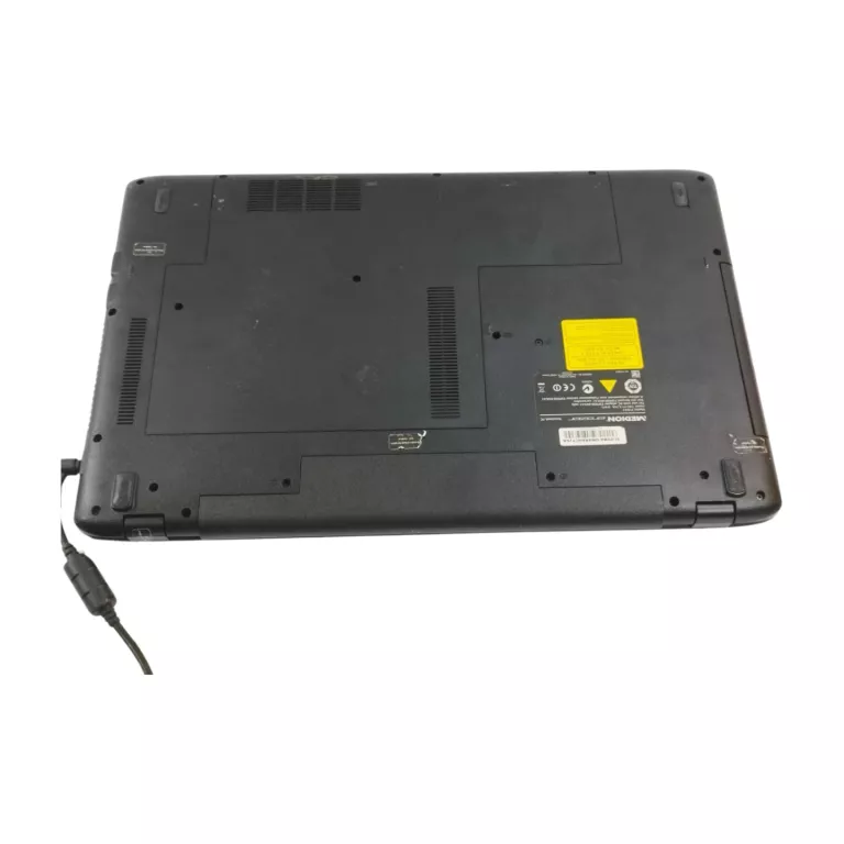 LAPTOP MEDION ERAZER P7634 I5-6200U 8GB 256SSD GTX950 W10