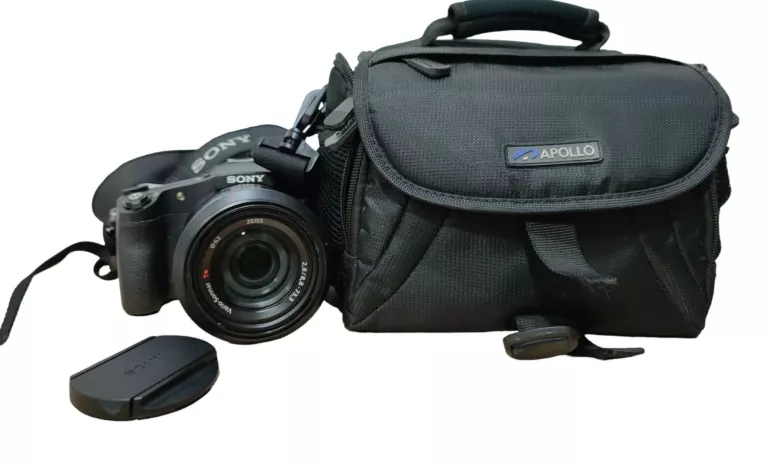 SONY RX10: APARAT CYFROWY Z OBIEKTYWEM 24 – 200 MM F2,8 20,2 MPIX