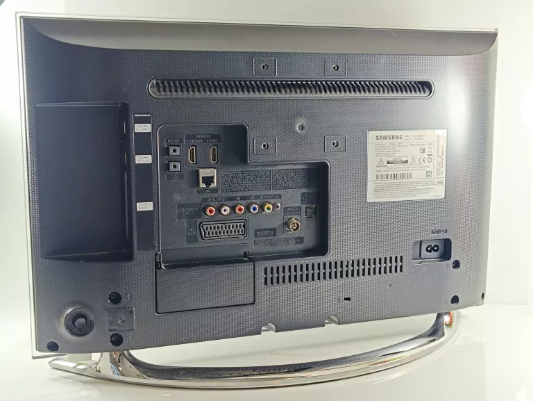 TELEWIZOR LED SAMSUNG UE22H5600 22" FULL HD CZARNY