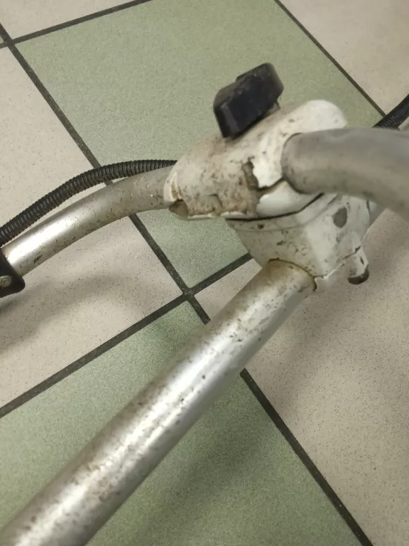 KOSA SPALINOWA STIHL FS250