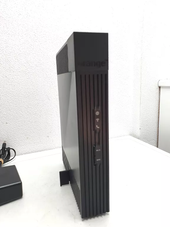 router-do-swiatlowodu-orange-funbox-6-zasilacz-producent-sagemcom