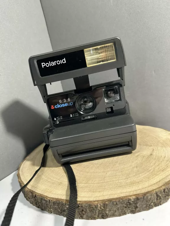 APARAT POLAROID 636 CLOSE UP