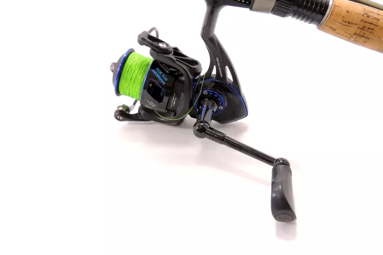 WĘDKA JAXON GENESIS PRO SPIN 2.7/10-40 G + KOŁ JAXON HARMONY HTX 300