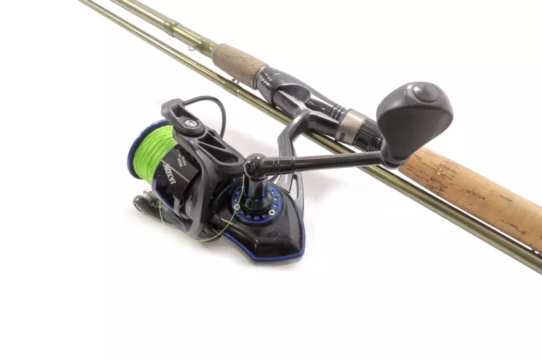 WĘDKA JAXON GENESIS PRO SPIN 2.7/10-40 G + KOŁ JAXON HARMONY HTX 300