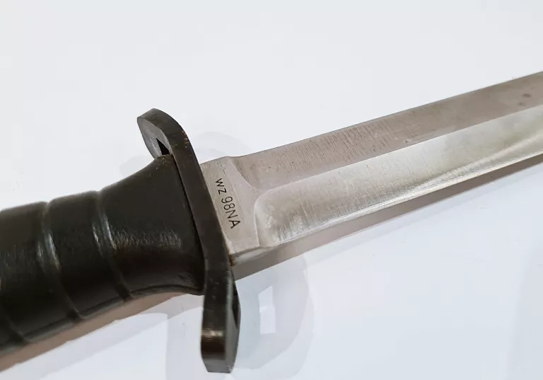 noz-gerlach-wz-98na-sztylet-srebrny-okres-po-1945