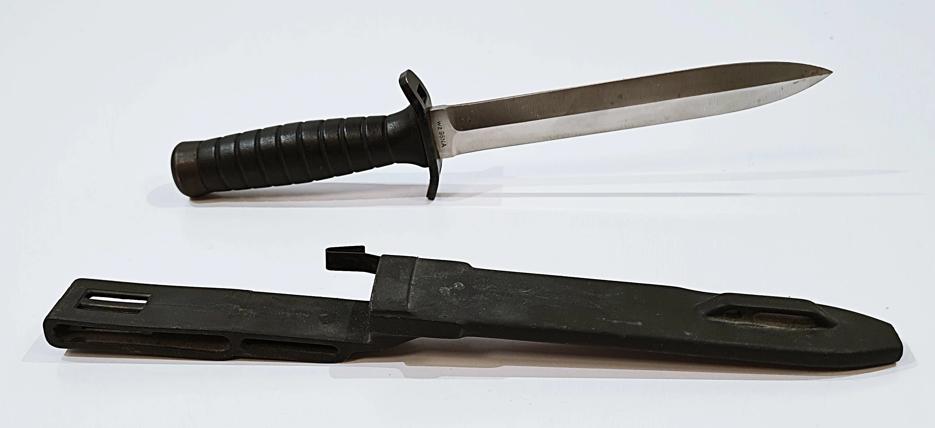 noz-gerlach-wz-98na-sztylet-srebrny-meander-2a-warszawa