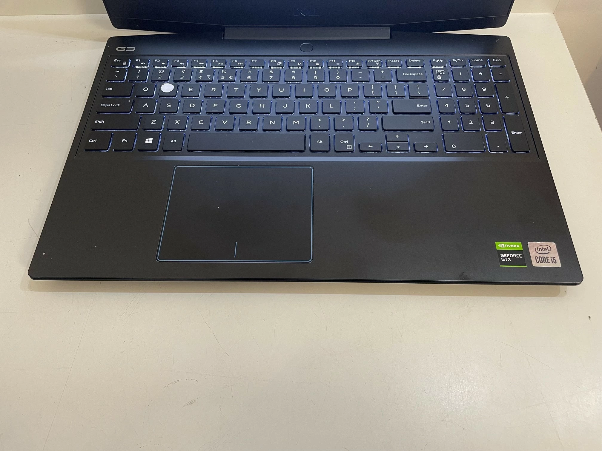 laptop-dell-p89f-przekatna-ekranu-156