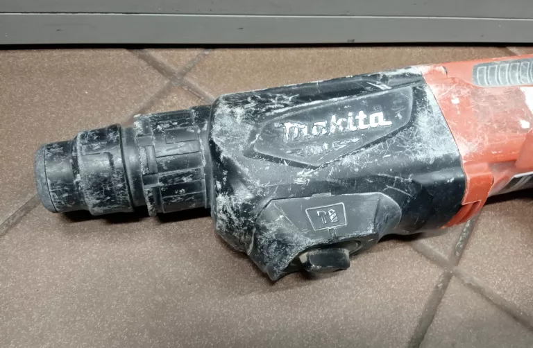 mlotowiertarka-makita-m8701-sds-plus-800w-stan-uzywany