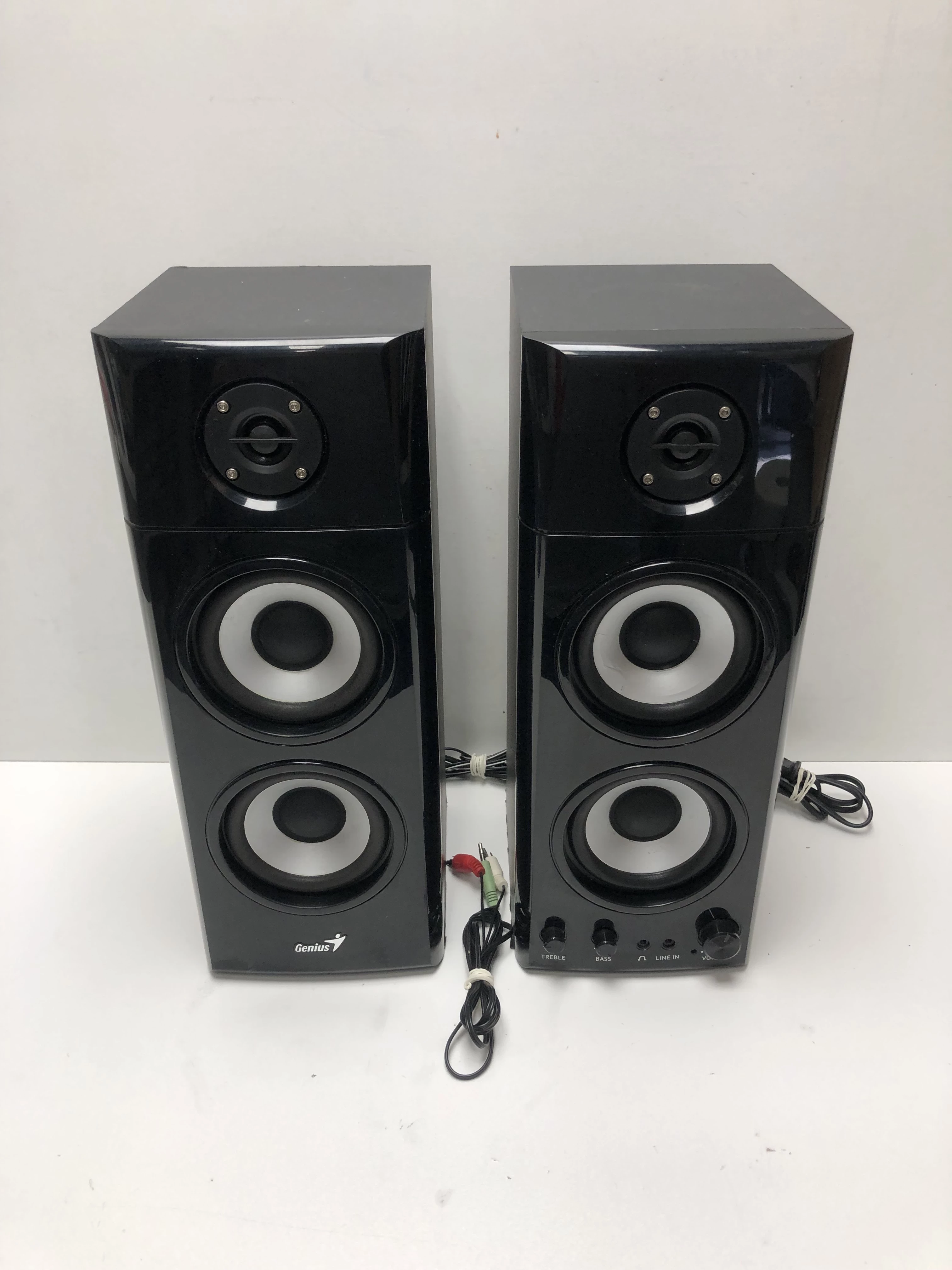 glosniki-genius-sp-hf1800a-osiedle-teatralne-3u15-krakow