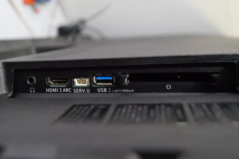 tv-philips-43pus785512-czytaj-opis-typ-telewizora-211486-250142