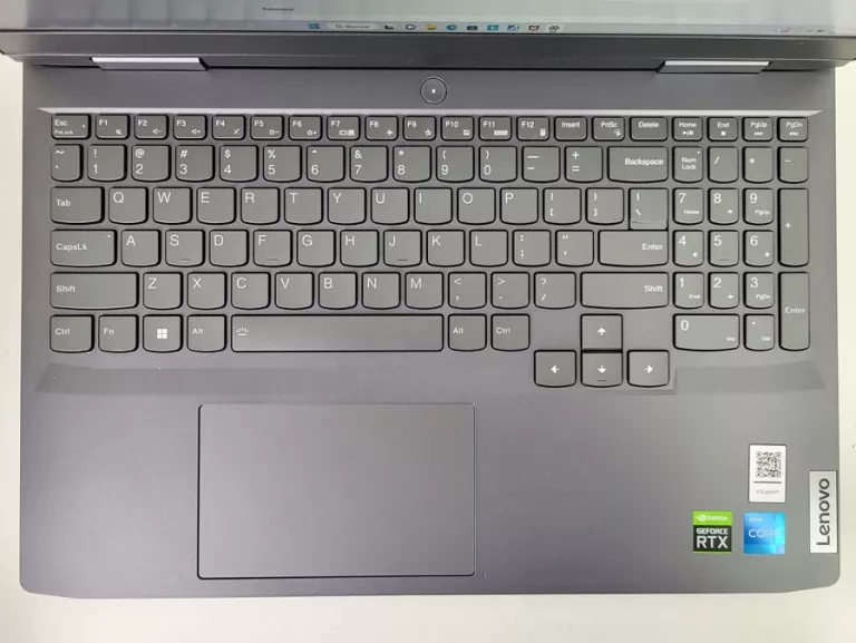 LAPTOP LENOVO LOQ 15IRH8