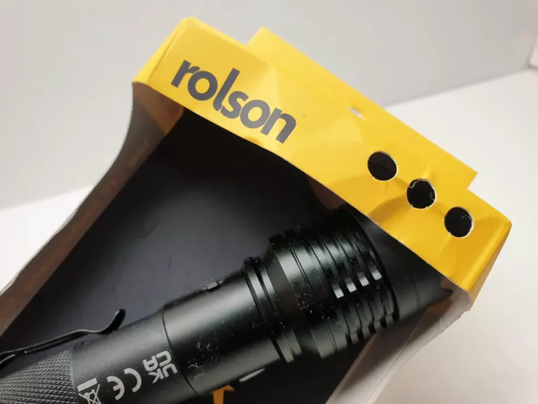 latarka-rolson-800-lumens-10w-stan-powystawowy