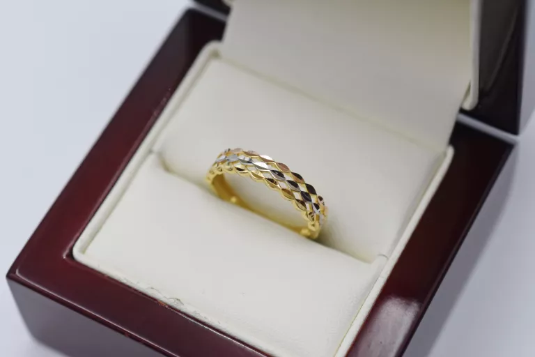 ZŁOTY PIERŚCIONEK TRZY KOLORY ZŁOTA PR.585 14K R.14 1,44G