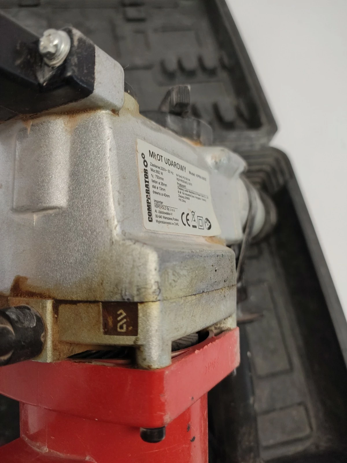 mlot-udarowy-comparator-850w-kprh-0602-maksymalna-moc-850