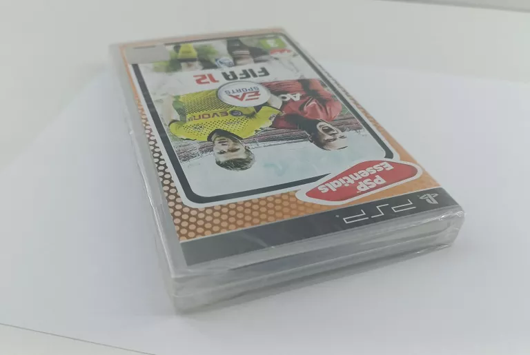GRA PSP FIFA 12 W FOLII