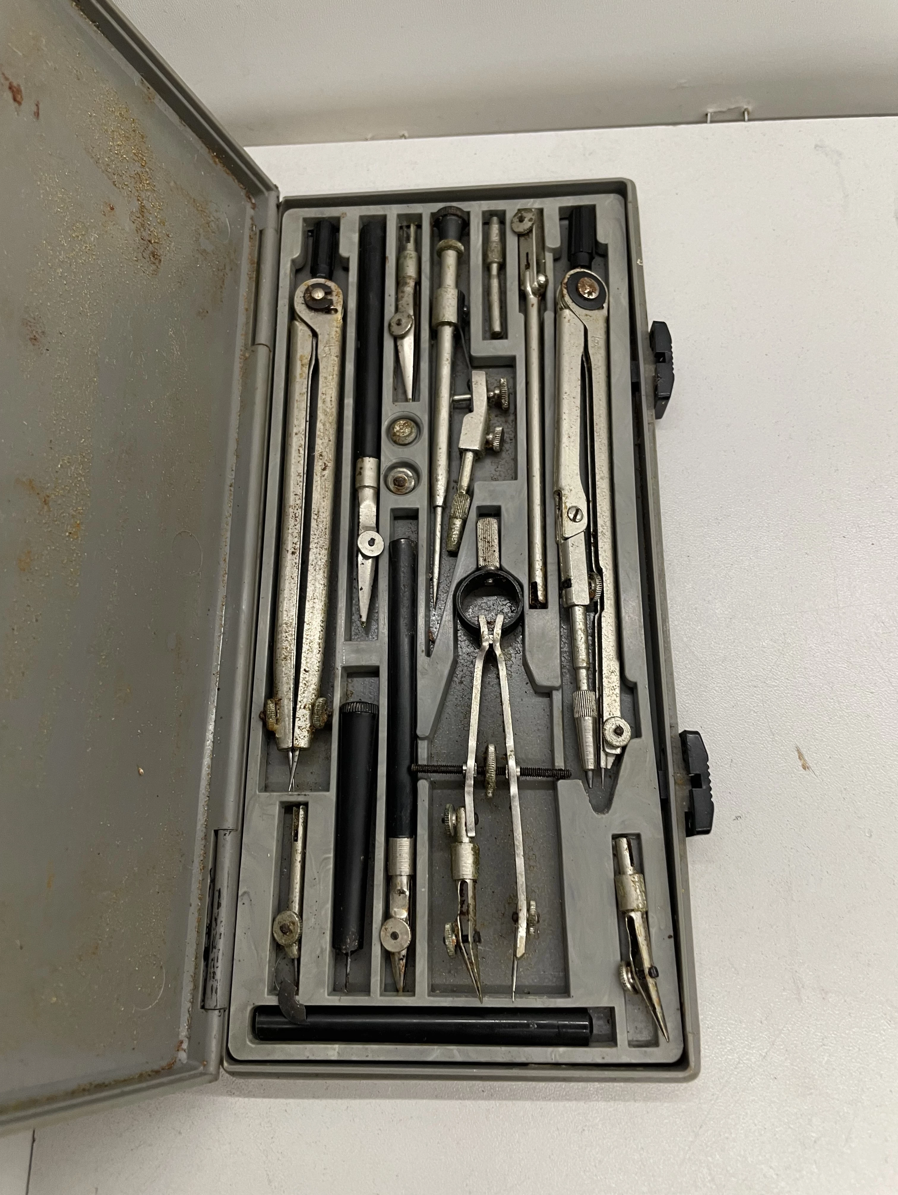 zestaw-kreslarski-cyrkle-okrzei-8-bystrzyca-klodzka