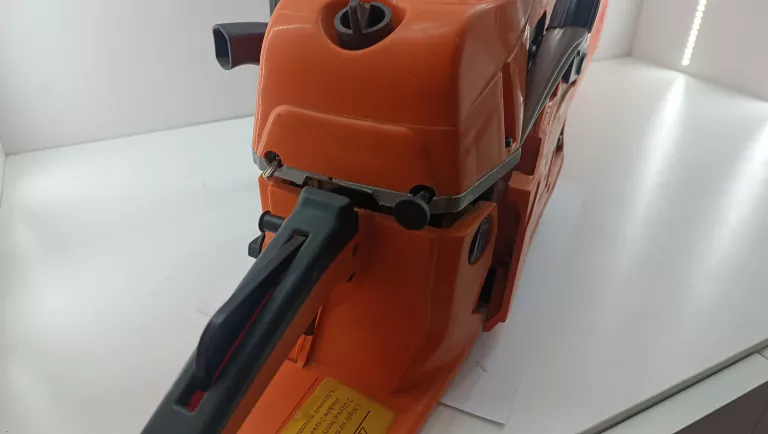 pila-spalinowa-champion-cp-103-stan-uzywany