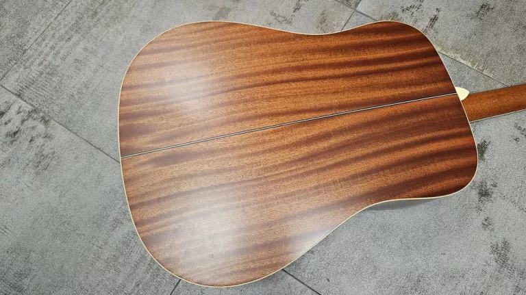 GITARA AKUSTYCZNA MORRISON G1006 + POKROWIEC