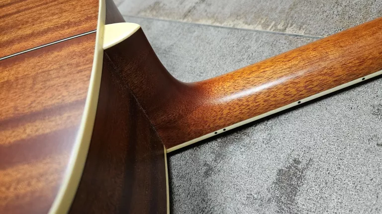 GITARA AKUSTYCZNA MORRISON G1006 + POKROWIEC