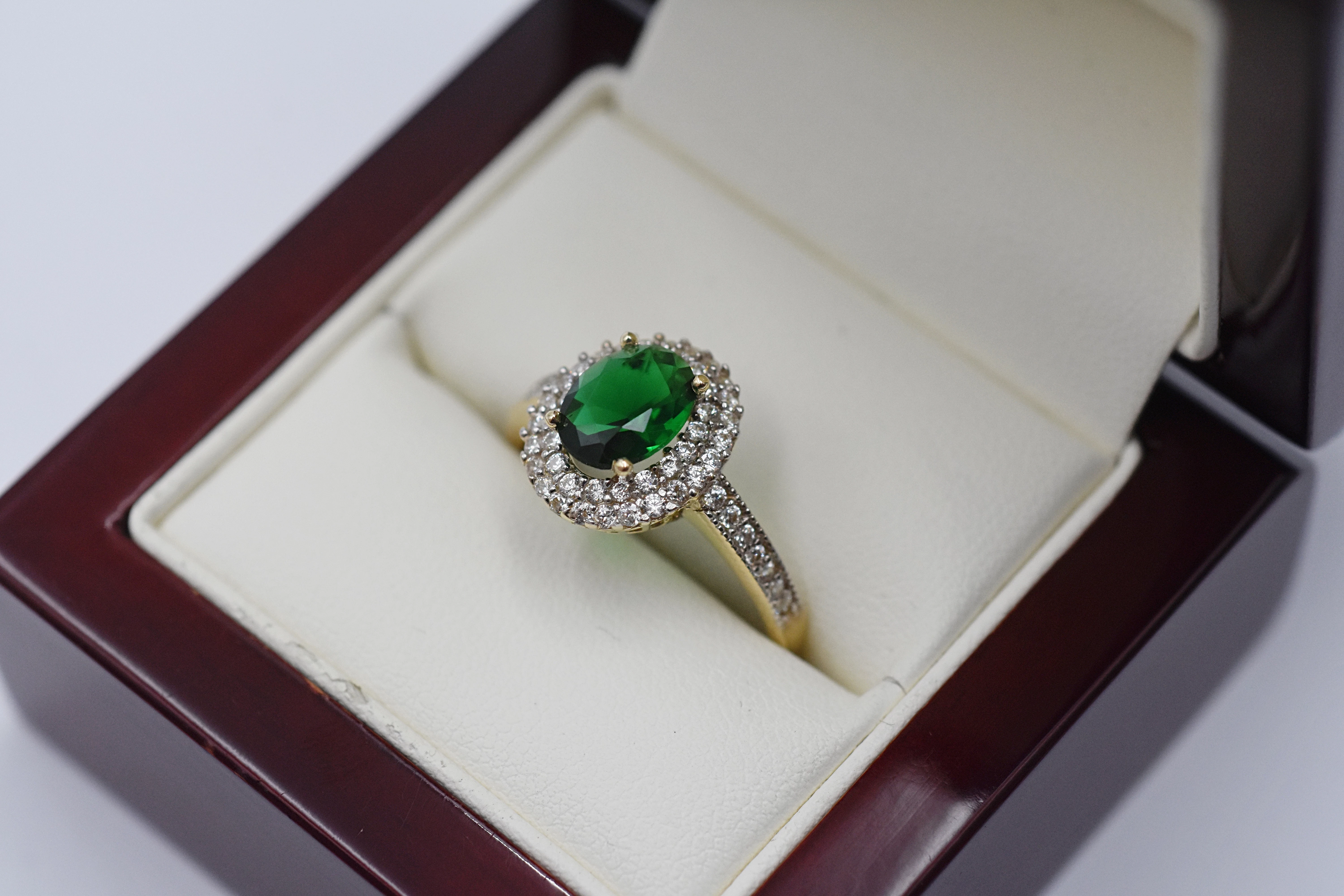 zloty-pierscionek-z-zielona-cyrkonia-pr585-14k-r22-350g-stan-11323-2