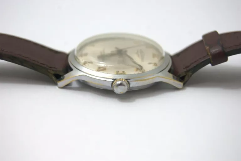 ZEGAREK VULCAIN SHOCKPROTECTED 17 JEWELS