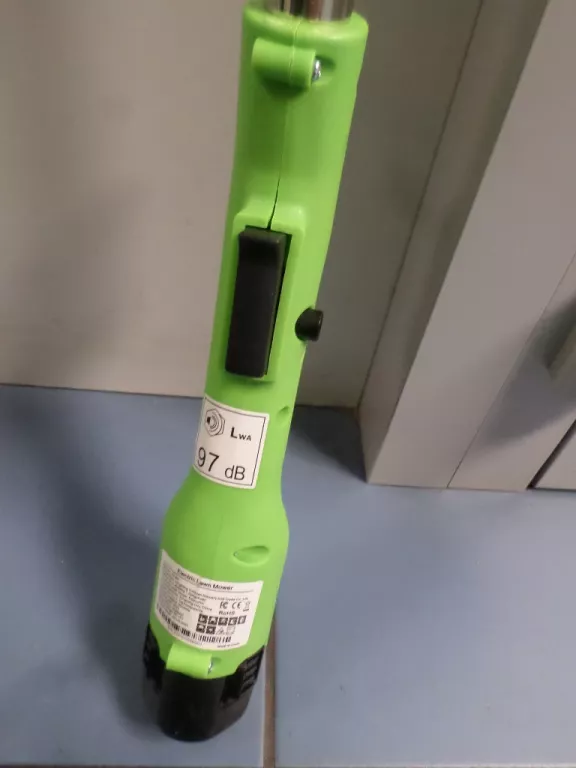 PODKASZARKA AKUMULATOROWA ELECTRIC