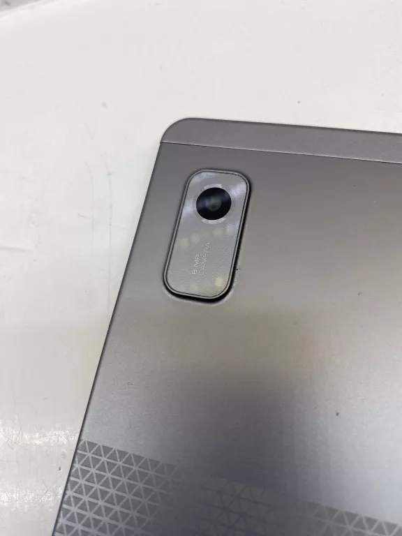 TABLET LENOVO TAB M9 KOMPLET